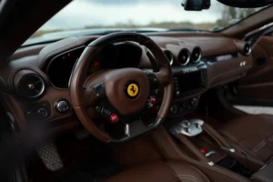 FERRARI FF