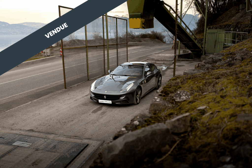 FERRARI FF