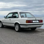 318 is e30 blanche arriere 3/4