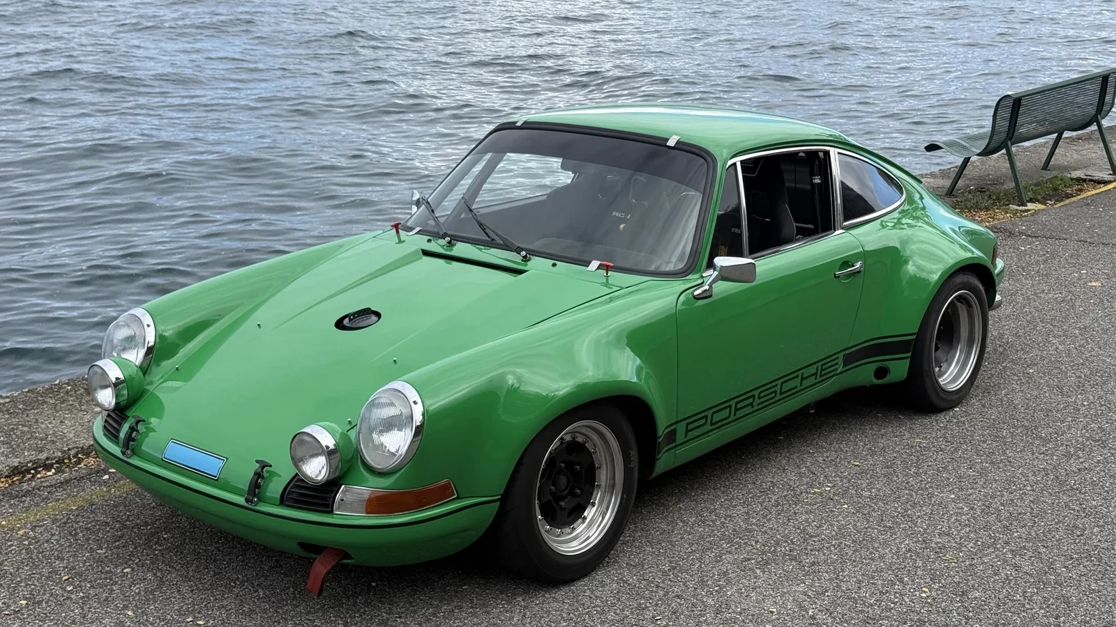 Porsche 911S 2.5